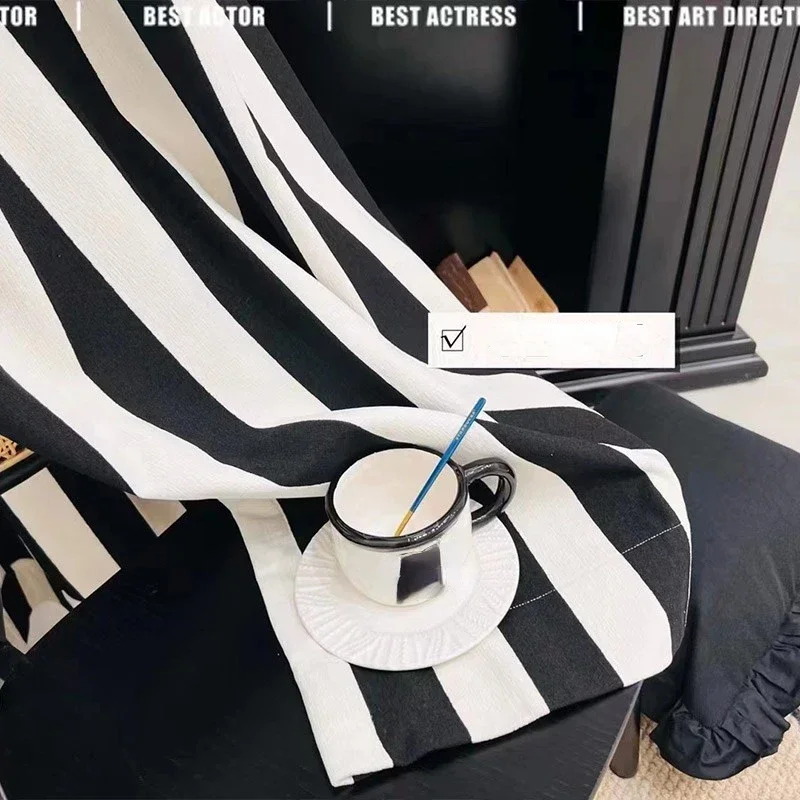 Vertical Striped Black and Whi - Home Fragrance In French 评论和价格